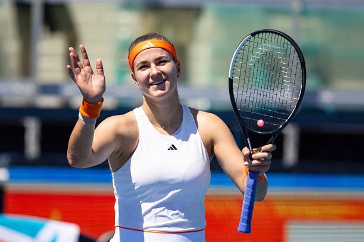 网球talking大会 迈阿密女单1/4决赛，姆霍娃 7-5 7-6 (5) 力