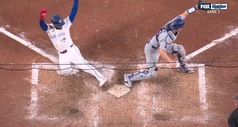 🇺🇸和🇨🇦之：就差那么一捏捏。🤏米兰冬奥会热点现场海外新鲜事mlb美职