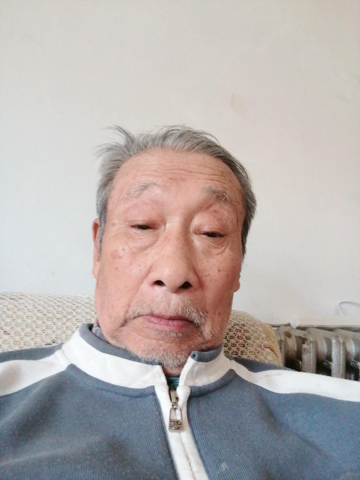 搞研究专家干一辈子工作，最后不如一个掌鞋的工匠挣的多，我自己深有体会，为国家创造