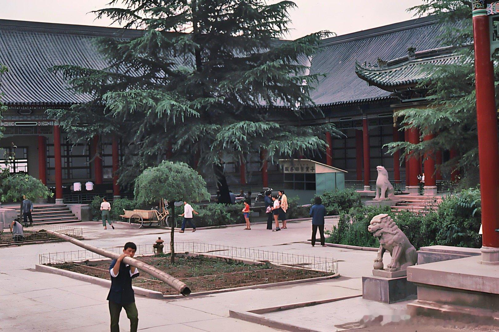 老照片  九十年代西安老照片 