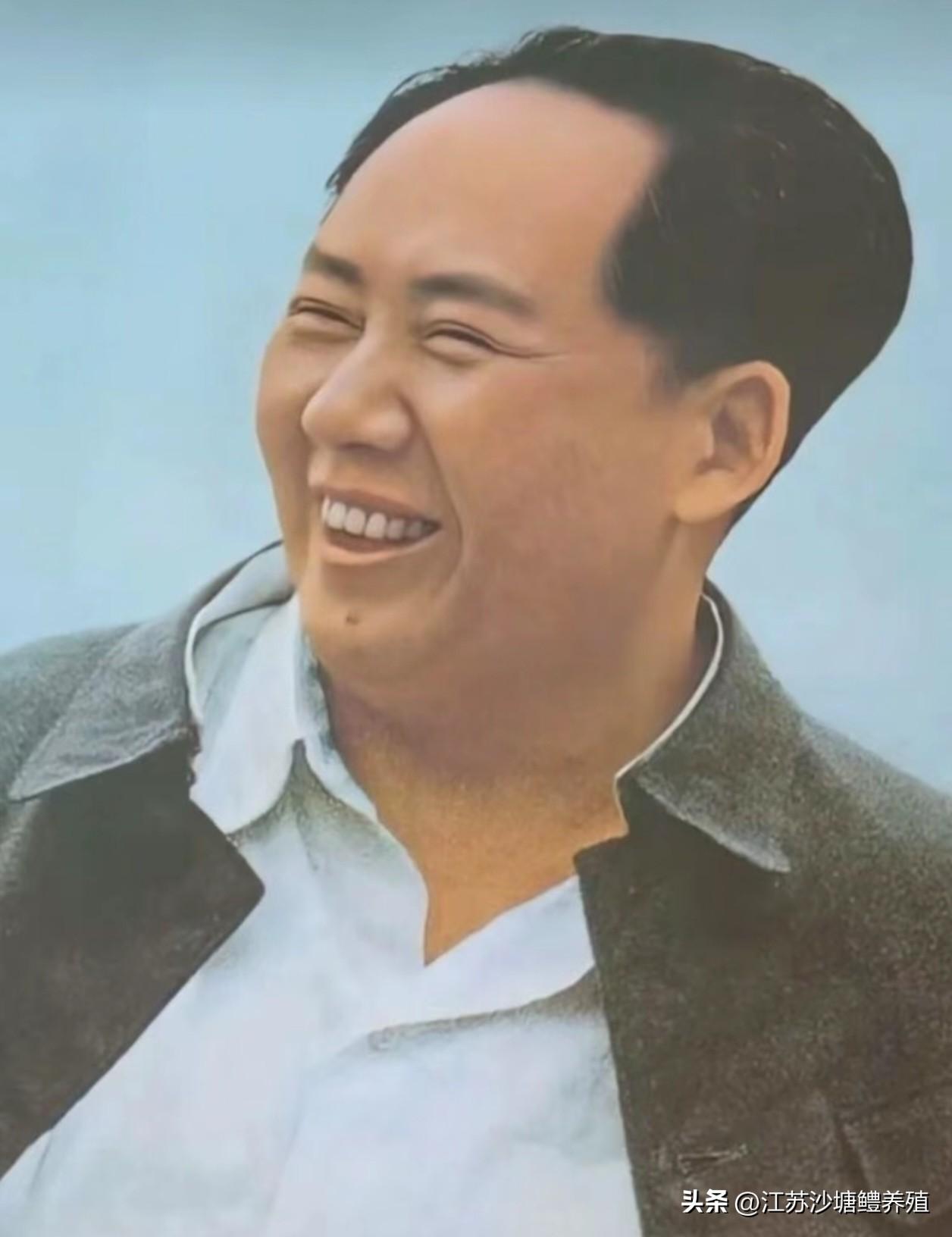 人民的领路人，
人民的大救星！
人民的保护者，
人民的掌舵者！
祖国的保护者 人