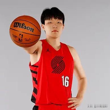 篮协大大的赞👍，杨翰森的申请通过了！✅
中国篮协官方，同意杨翰森不参加亚洲杯的