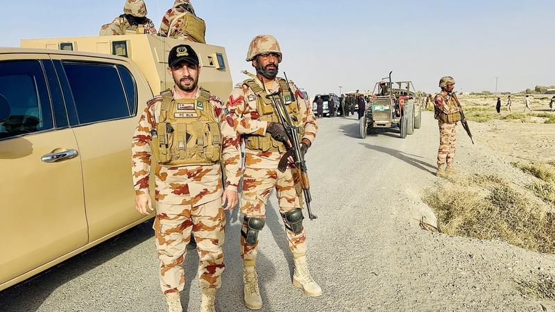 巴基斯坦空袭巴阿边境阿富汗一侧恐怖分子目标，阿富汗提出抗议。据巴媒，这次空袭是对