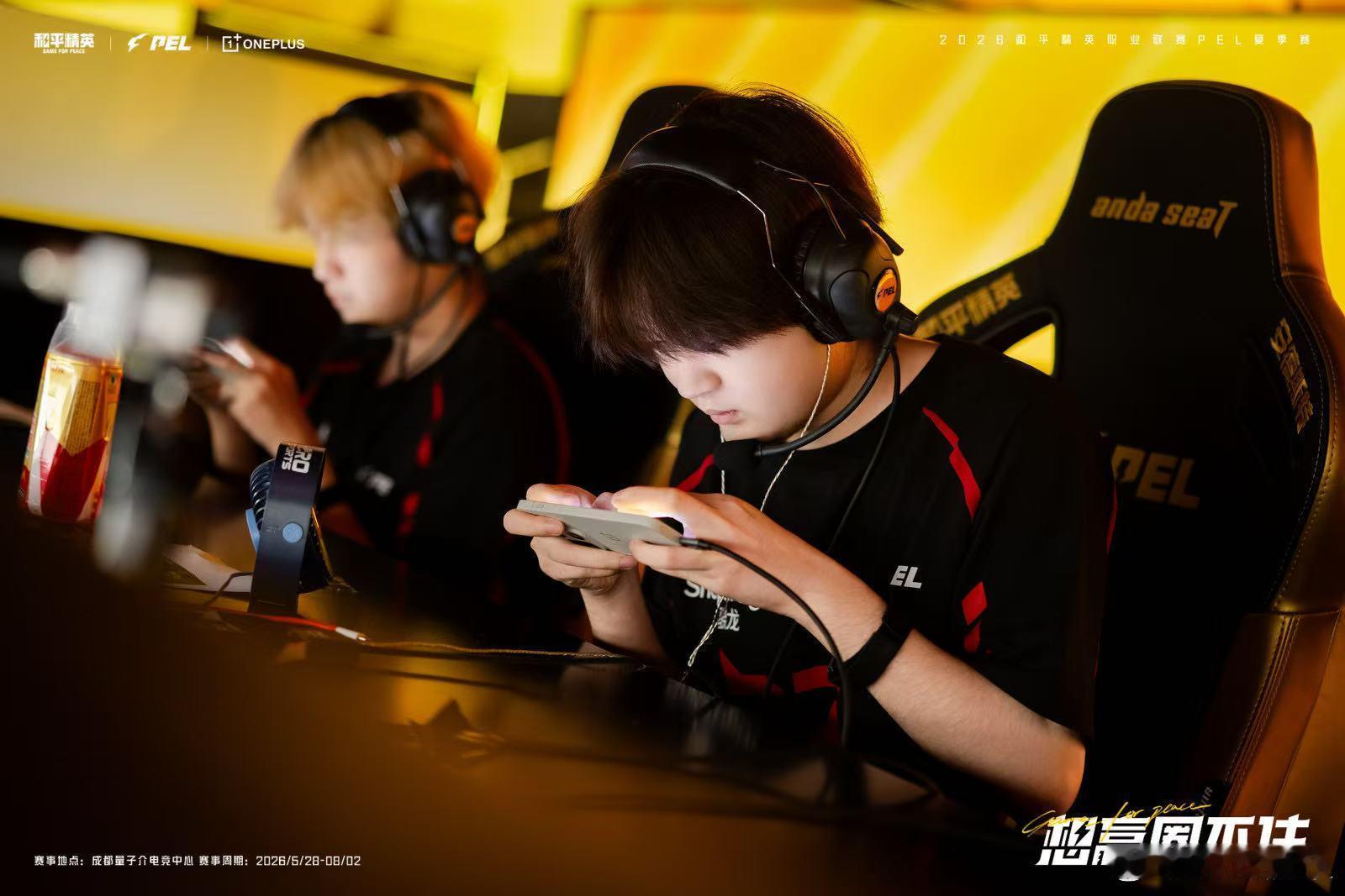 JDG周决海岛满编吃鸡JDG导师赛季淘汰破百 恭喜JDG导师赛季淘汰破百，这个夏