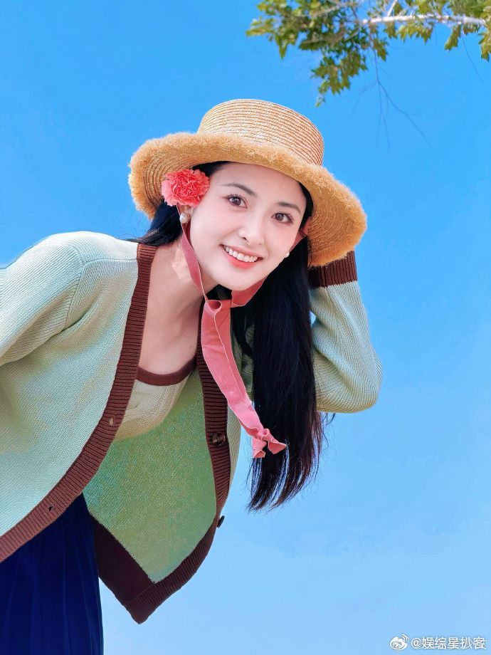 沈月说自己在演员里也是比较普通沈月觉得自己不漂亮 沈月在节目里说出这番话真的太真