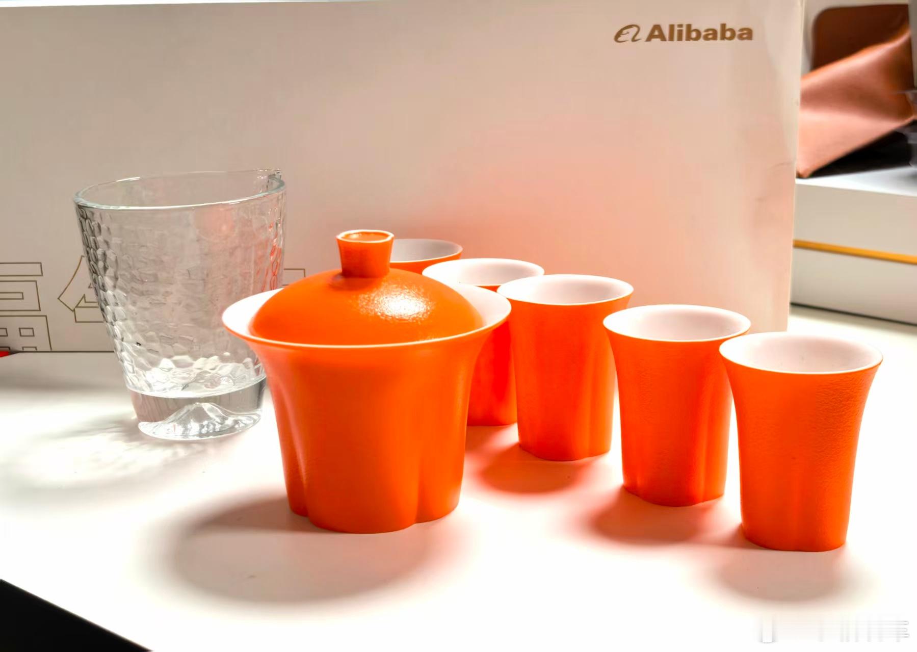 点赞抽一套茶杯 