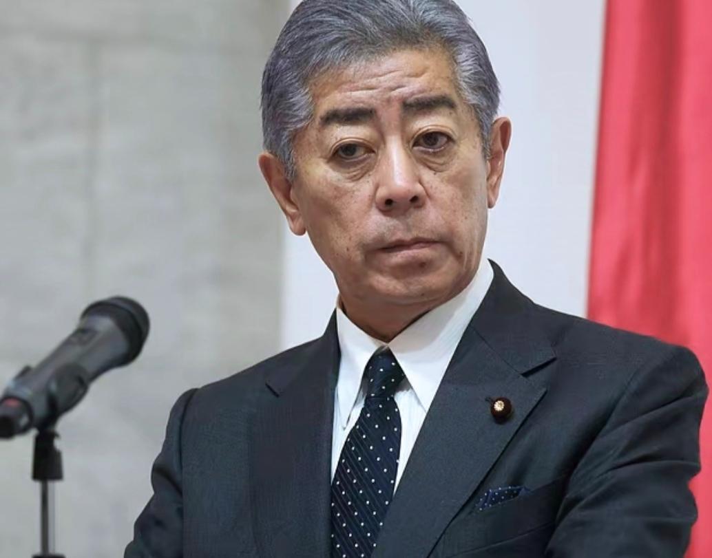 8月1日，日本外相亮牌了，对台湾问题的表态，等于明着告诉中国：你家的事，我管定了