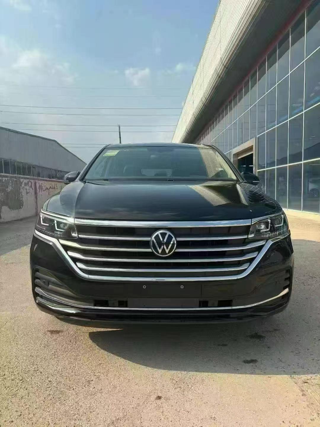 库存新车
​大众威然，指导价316800
​库存26年1月落户
公里数几百，新车