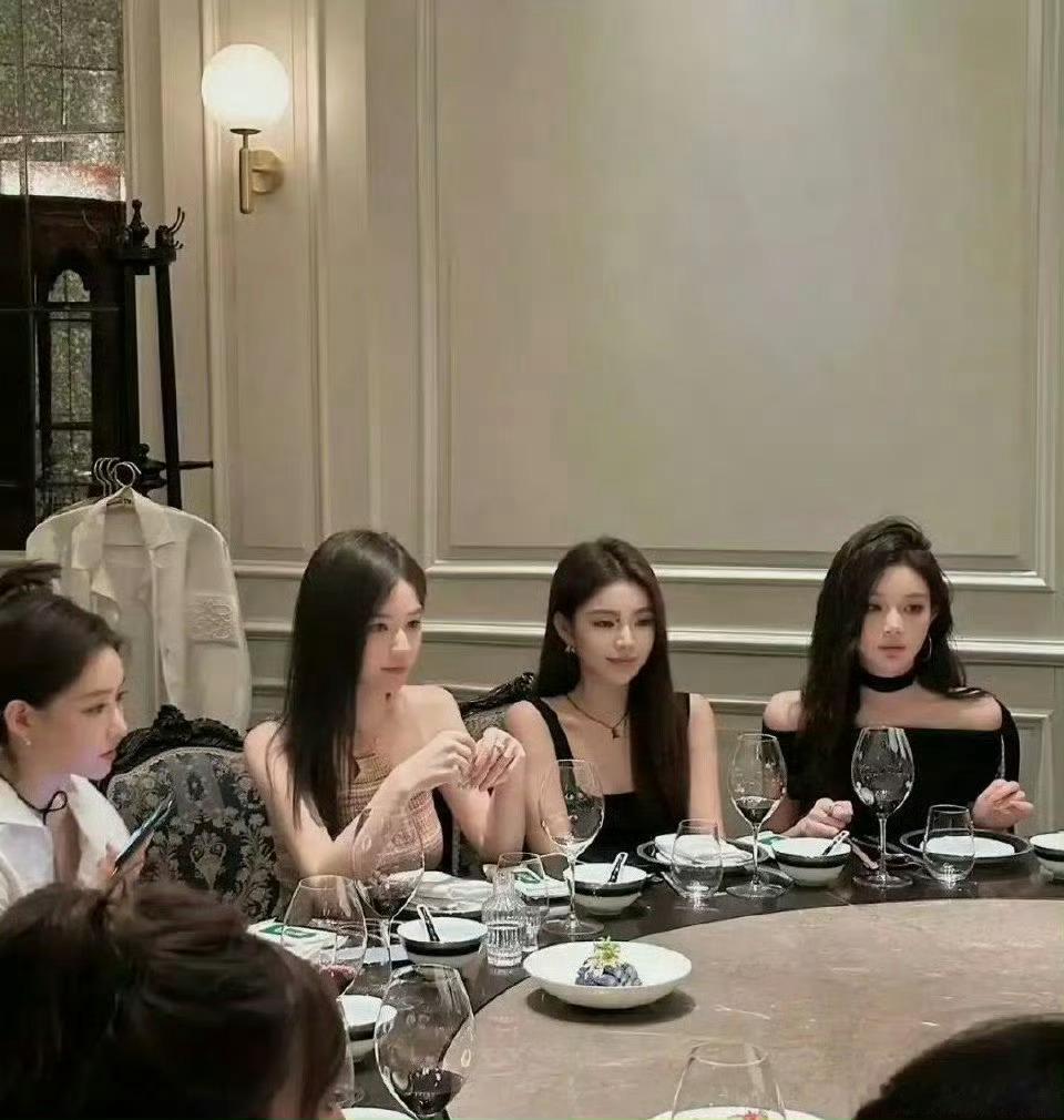 江浙沪独生女：金丝笼中的孤独症候群 