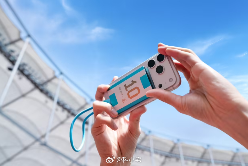 雷克沙推出阿根廷国家队联名传奇定制系列存储产品，包括固态硬盘、U 盘 