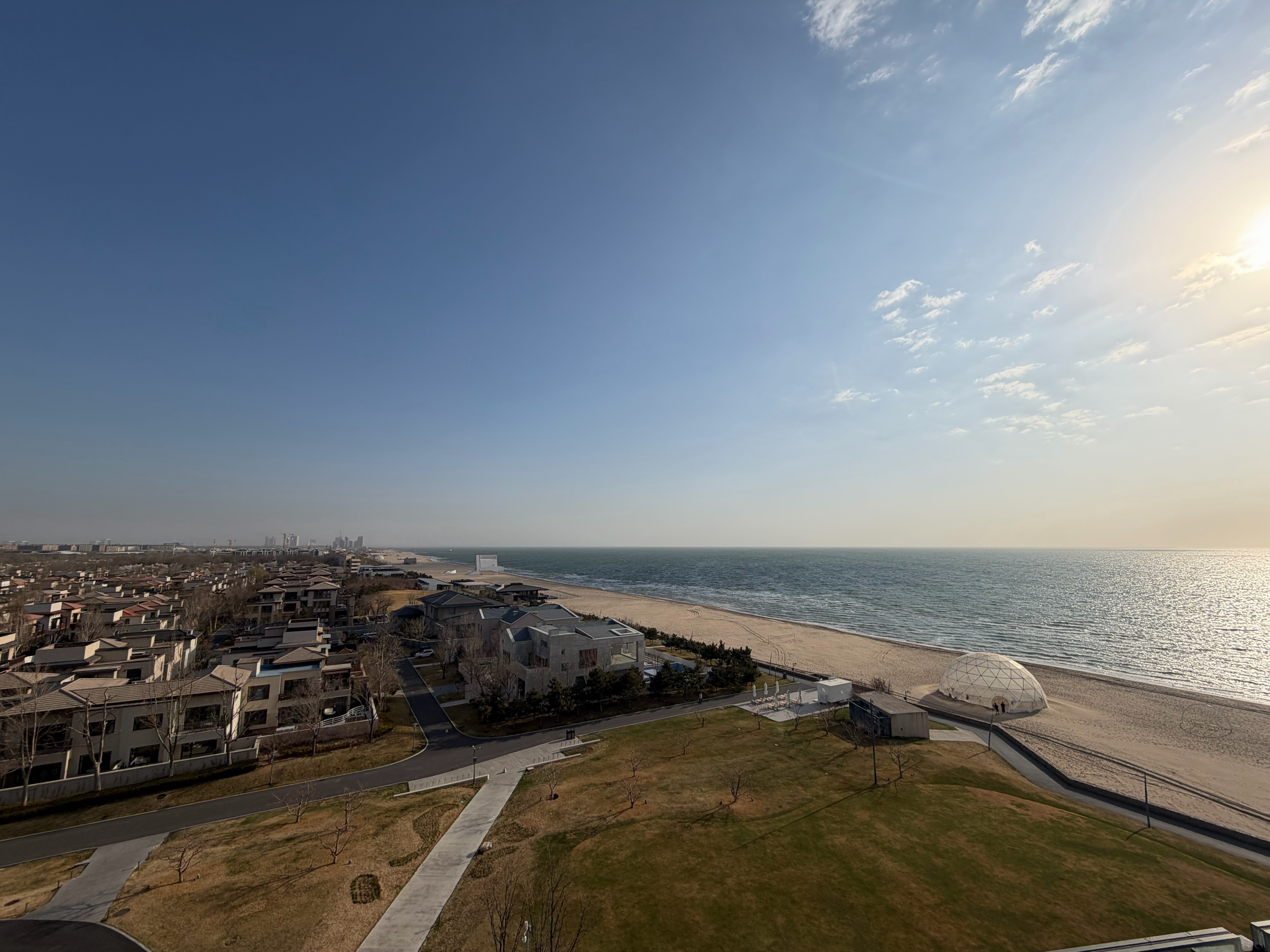 3月最后一周是忙碌的一周，去了一次上海，两次深圳、一次杭州、一次珠海，一次秦皇岛