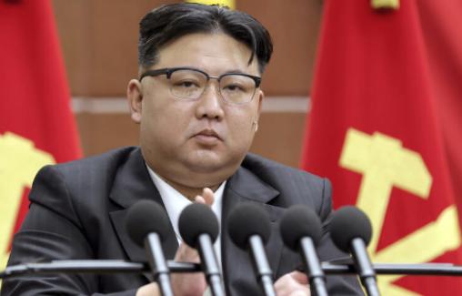 就在刚刚，金正恩披露一个重大进展。
 
据朝鲜官方媒体刚刚所对外披露的消息，朝鲜