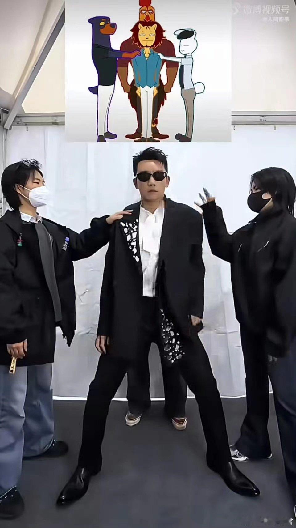 郑恺被魔丸工作室卖掉了别家工作室都把老板宠成宝，魔丸偏不走寻常路，直接把郑恺挂出