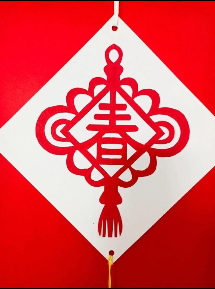 据说春节几天加班要发四倍工资？
     说是除夕至大年初三这几天如果加班要发四