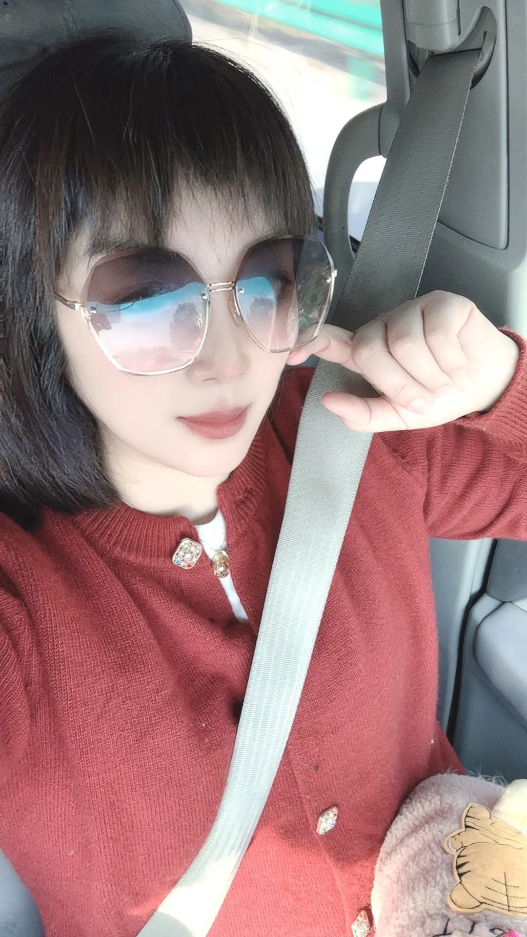 愿日子清透，抬头碰见的都是柔情