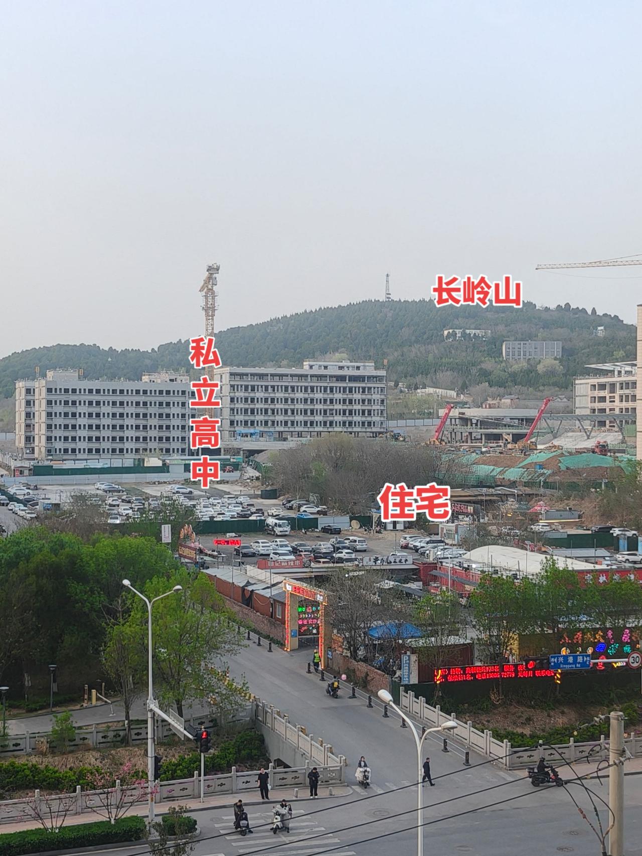 长岭山，私立高中，住宅地块！长岭山片区金域蓝山东侧得住宅地块，比较受关注，这是难