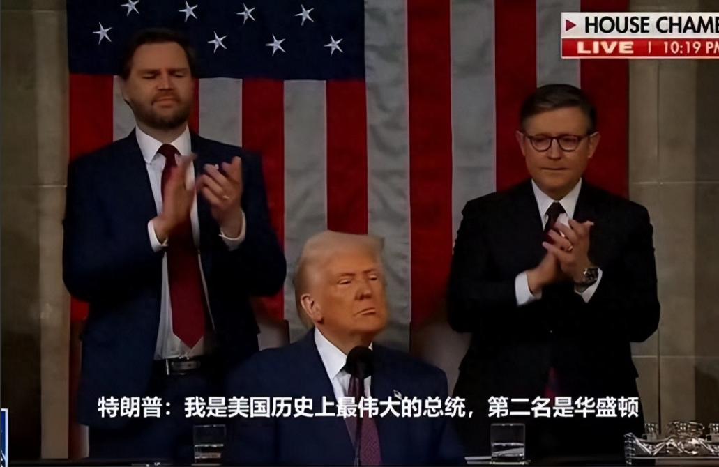 克林顿之后，美国再无拥有治国之才的总统

2000年克林顿卸任时，美国那叫一个风