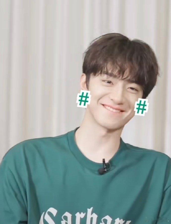 #林一绿茶小狗# Vocal没想到你竟然是这样的林一！在节目之中看到他撒娇的这一