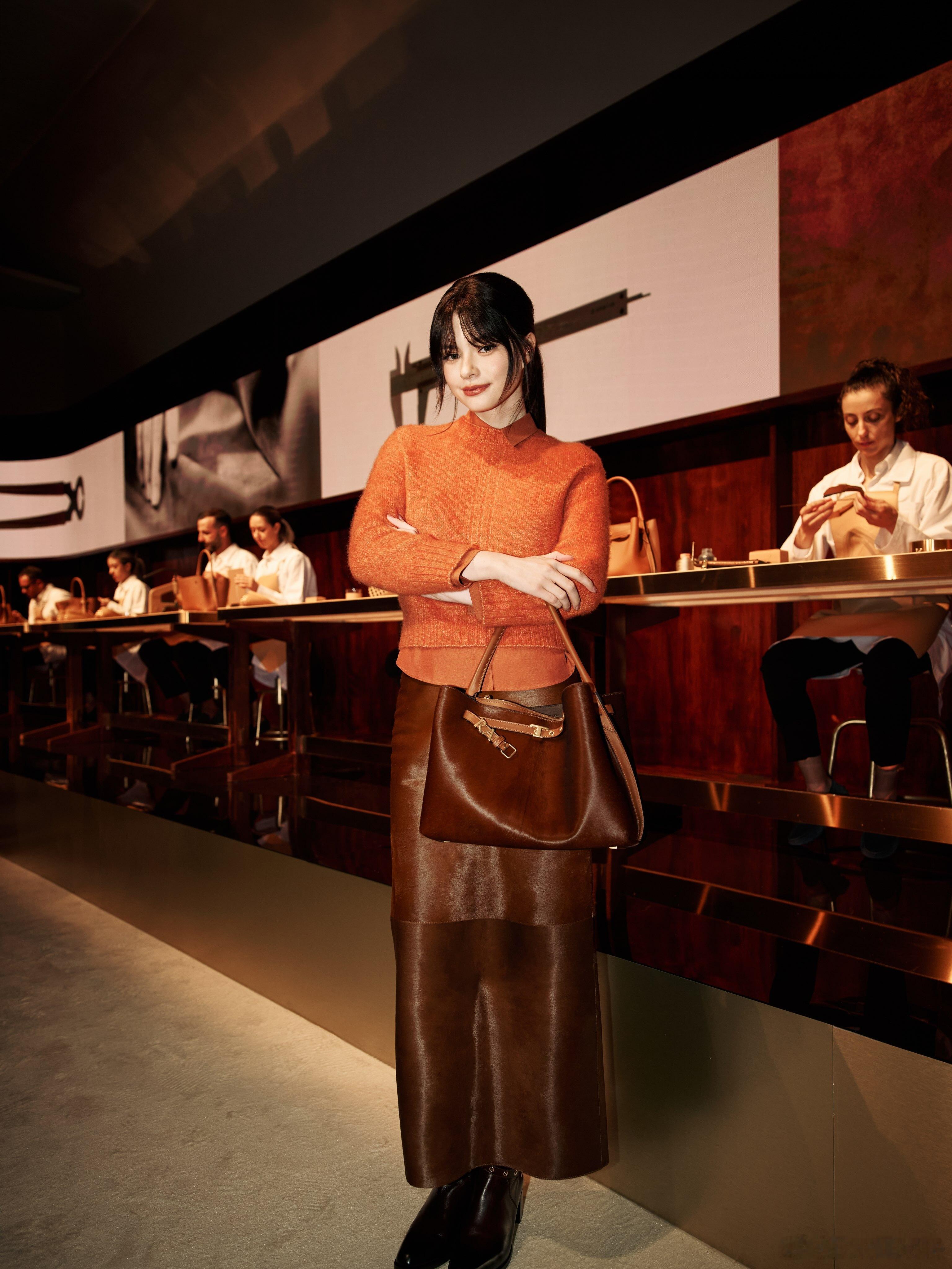 Becky × TOD'S 2027春夏大秀造型图集 📸米兰时装周春夏时装周