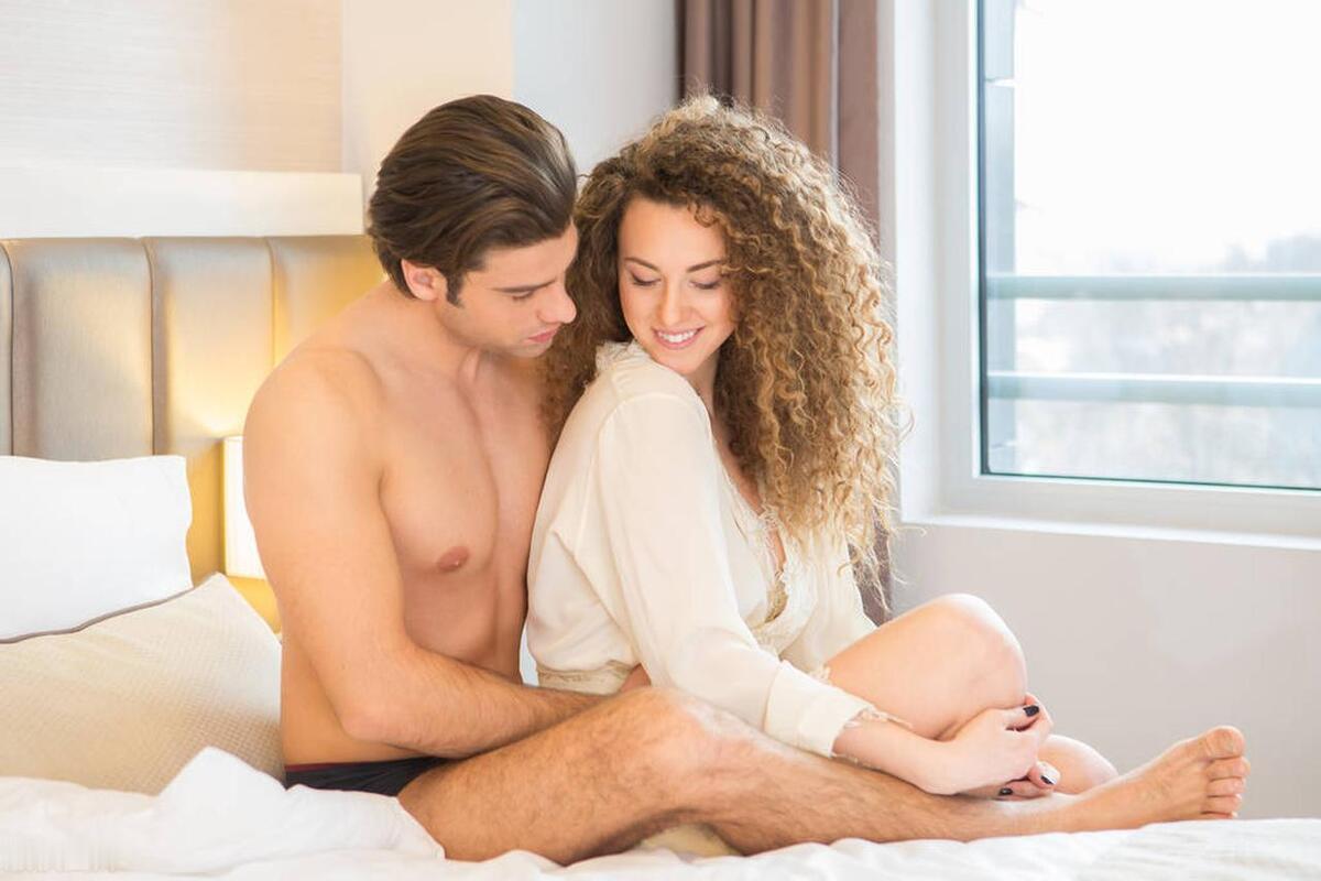 年纪大了，夫妻生活她阴道容易出血吗？最近跟她过夫妻生活时，每次都是刚进去，她就一