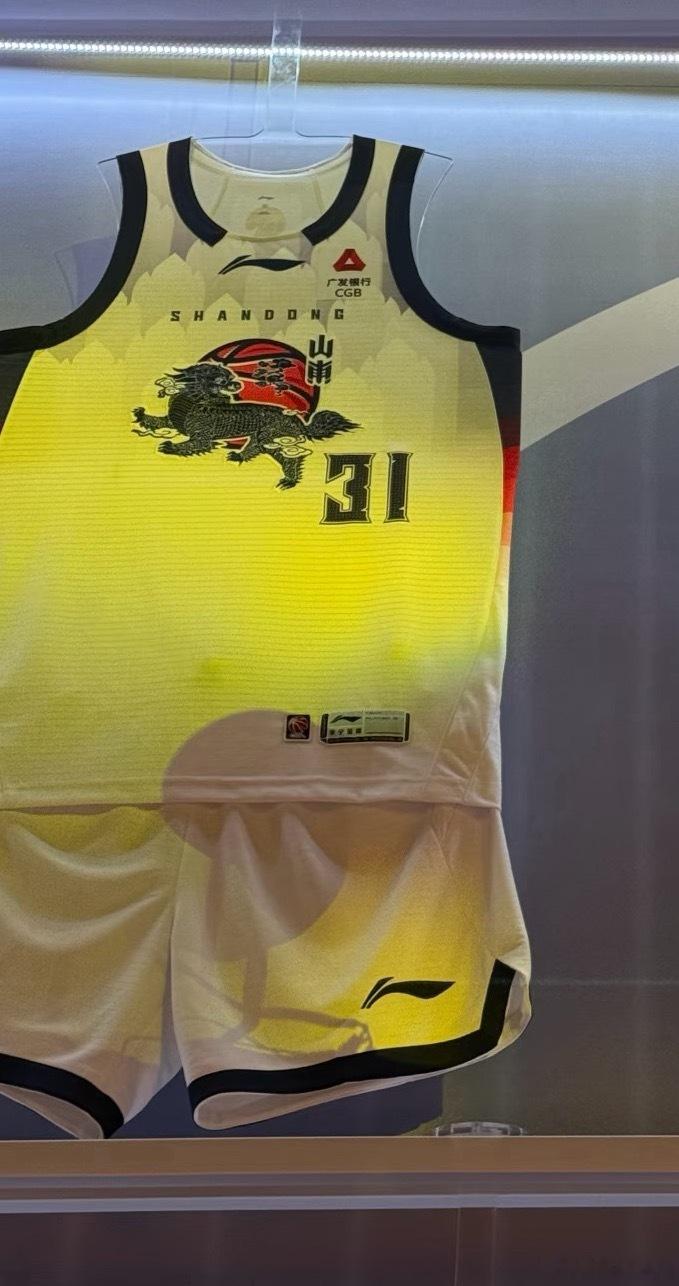 山东高速新赛季联盟版球衣出炉，大家觉得好看吗？ 