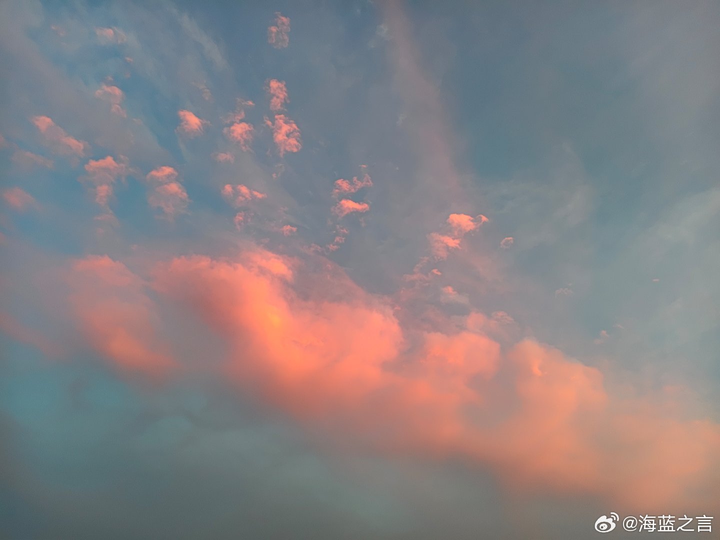 今天的漫画☁️ 