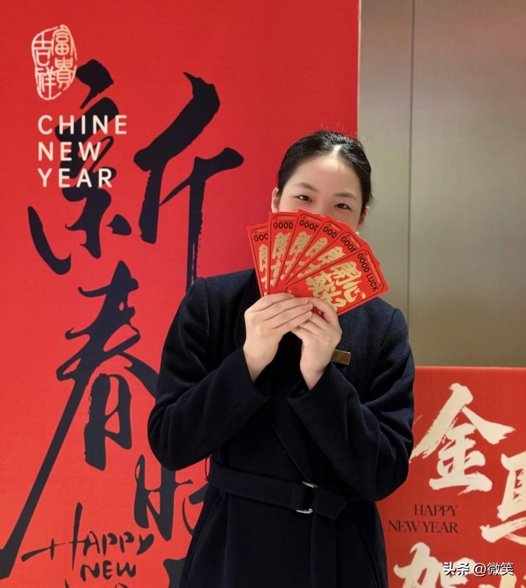 努力不一定立刻暴富、
马上成功，
但绝不会白白浪费。
你吃过的苦、
熬过的夜、