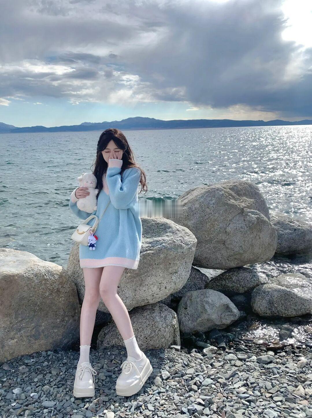 有一种蓝叫赛里木湖蓝🦋