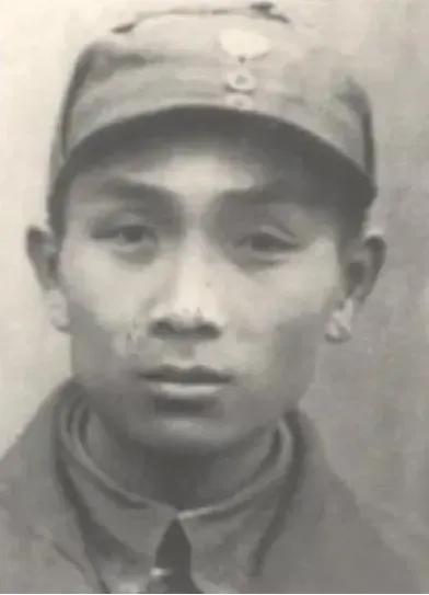 1951年，地主徐裴章被判死刑，行刑时，他已经绝望，谁知地委书记却派人送来一封信