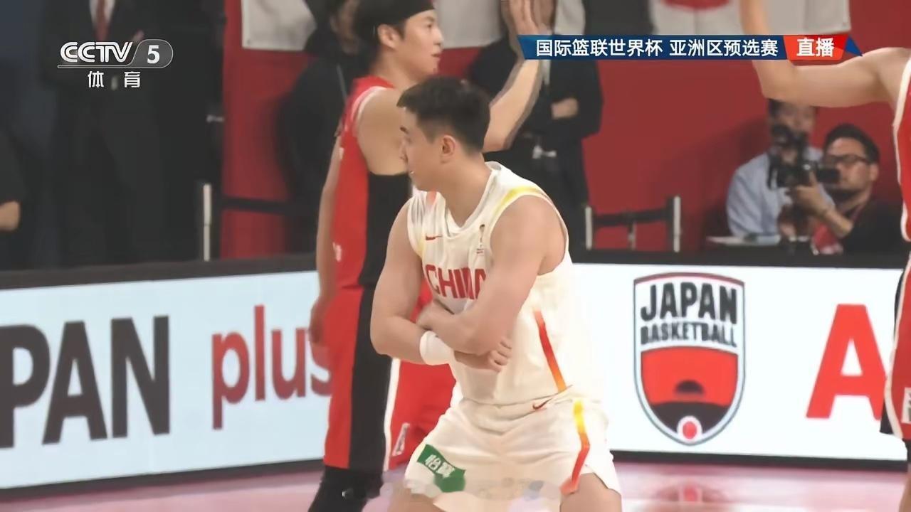 数据不会说谎，中国男篮87：80逆转日本，这场比赛看得我热血沸腾！首节比赛，中国