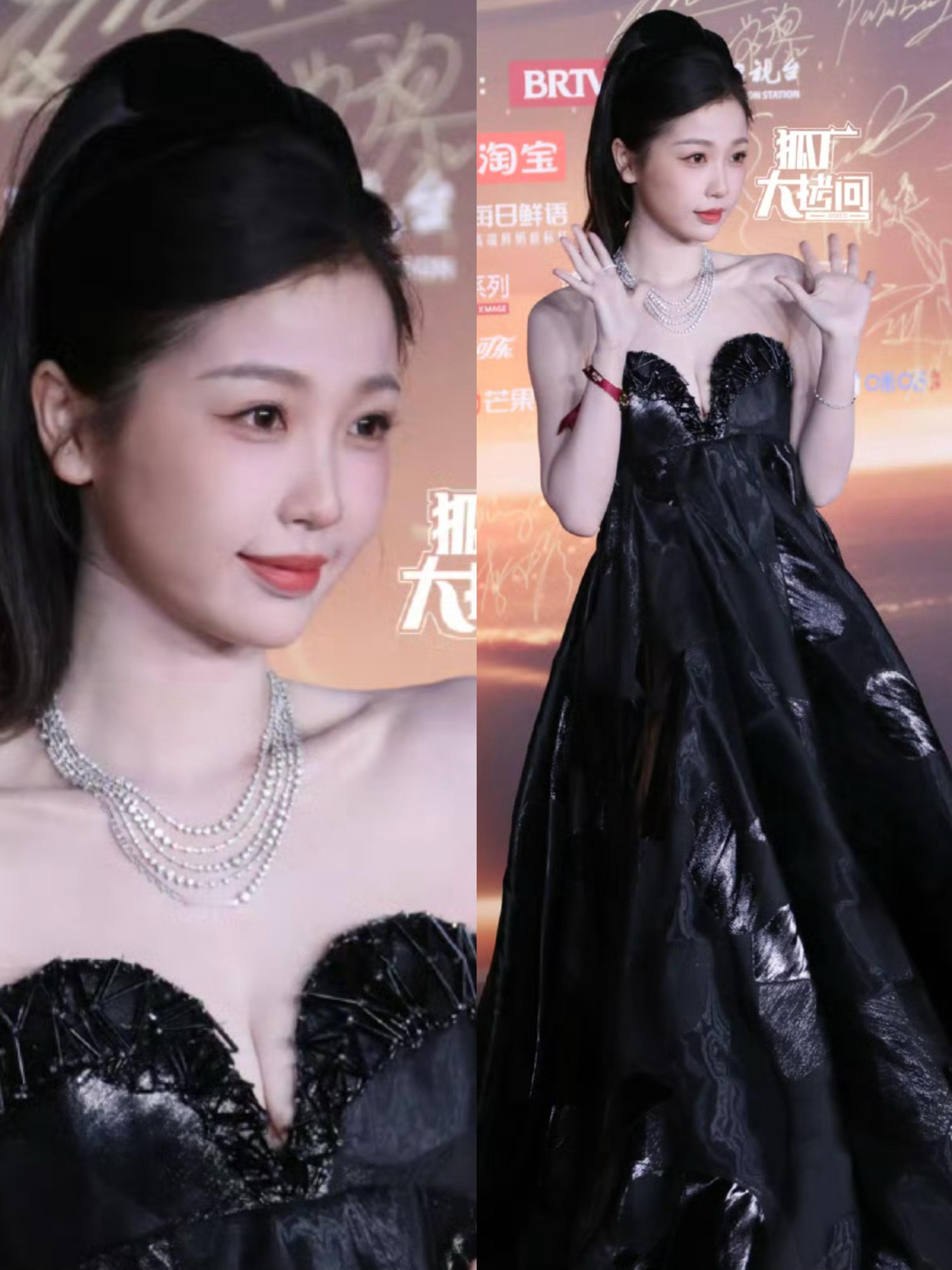 今天微博之夜红毯👧🏻生图合集，大头➕全身造型虞书欣/刘浩存/白鹿/张婧仪/赵