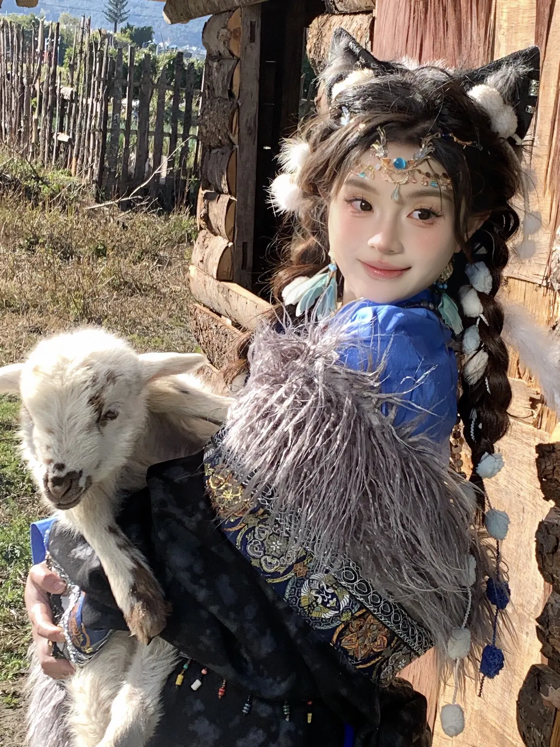 姐妹们，这才是去云南的正确打开方式！在大理拍抱小羊太治愈啦！