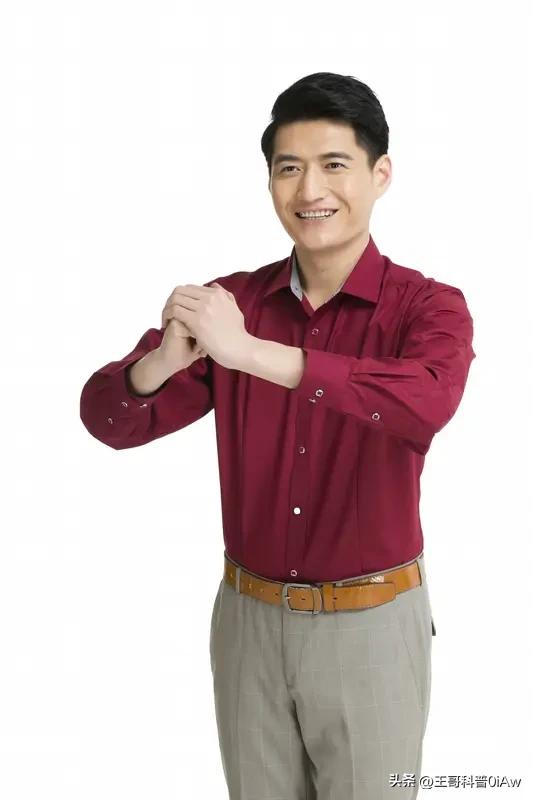 之前刷到好几个案例，楼下张叔天天二两小酒、饭后遛弯跟老伙计吹半小时牛，今年89还