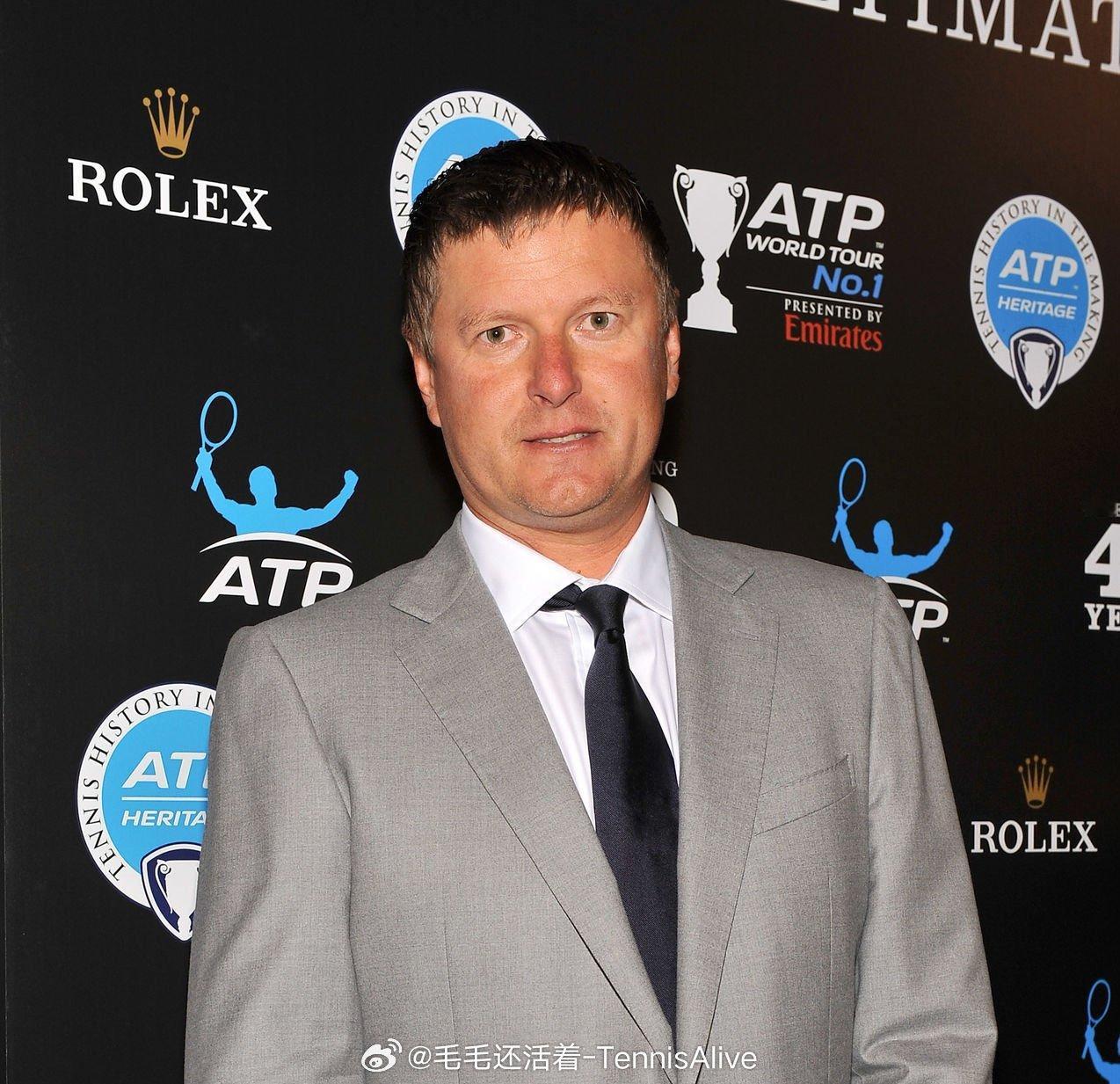 俄罗斯网球协会副主席、前世界排名第一的叶夫根尼·卡费尔尼科夫就阿纳斯塔西娅·波塔