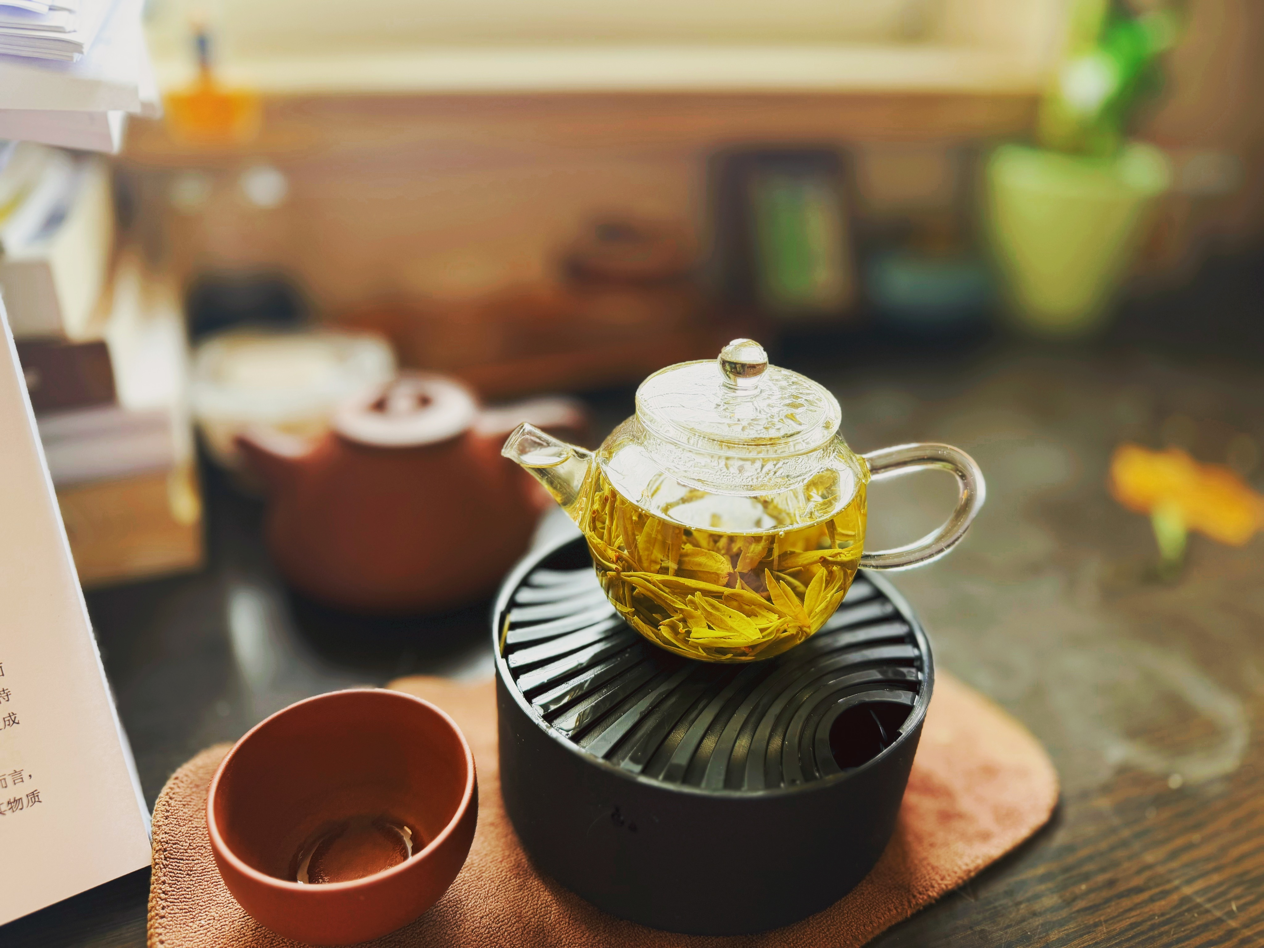 我还是更擅长冲瑰夏，这个明前怎么都泡不出既清爽又油润的感觉，当你不怀疑自己能力的
