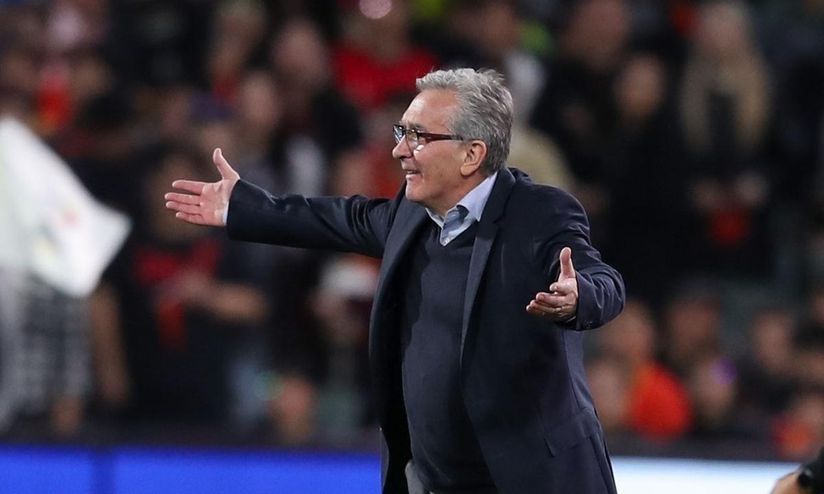 在中国足球的赛场上，一场失利可能引发轩然大波。究竟是什么原因让国足教头伊万科维奇