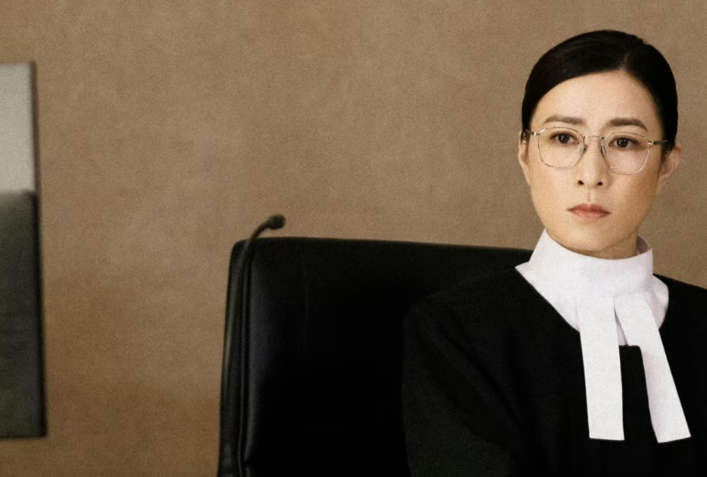 正义女神定档正义女神定档港剧律政王炸来袭！佘诗曼实力演绎法庭女神，弃高位守初心，