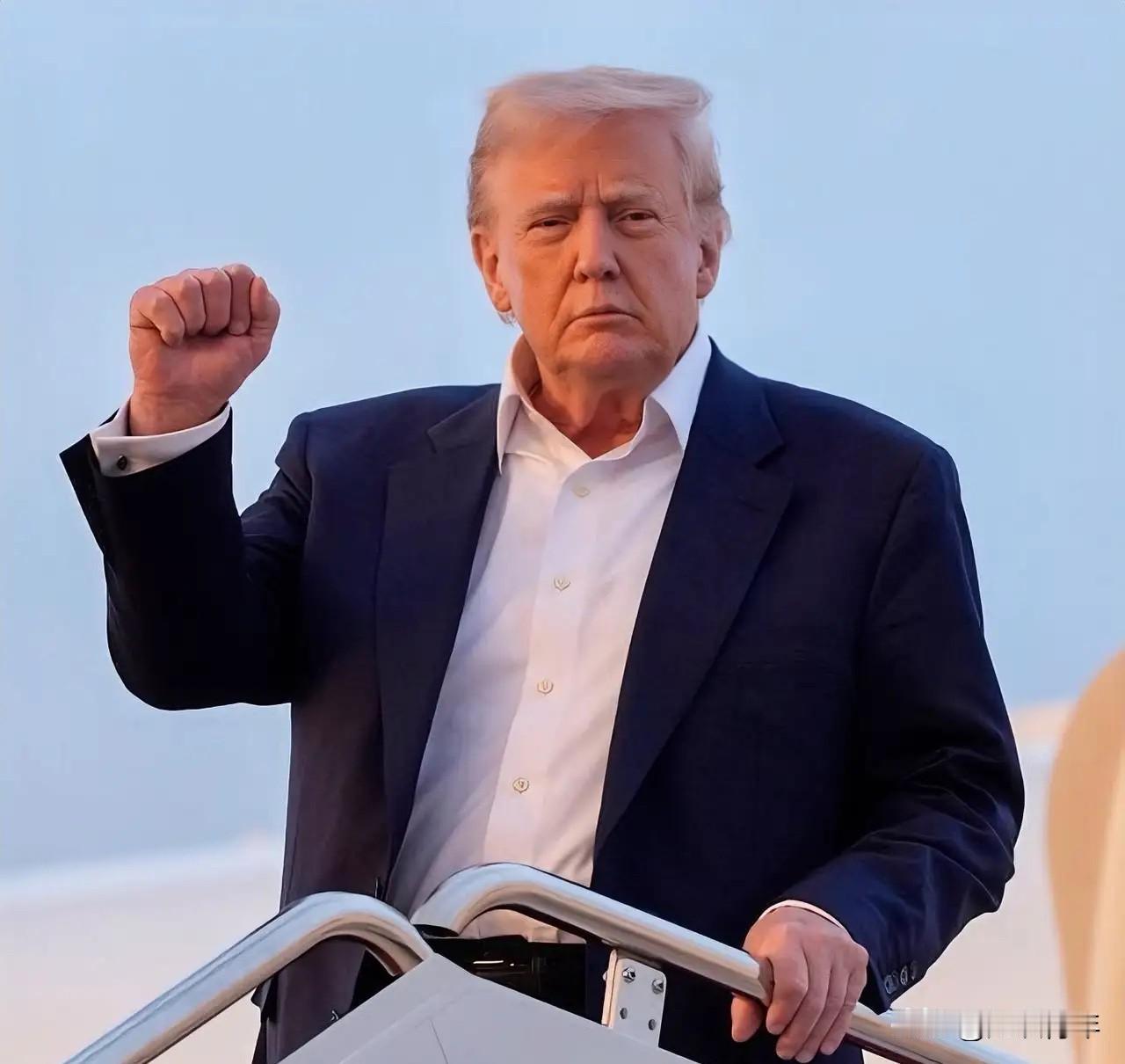 美国很慌，中国抛售美债

根据美国财政部在1月15日发布的数据，中国继续减持美债