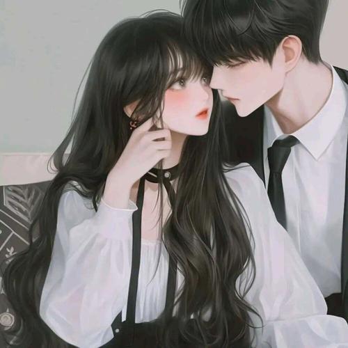 我搂住女同学
我和老婆是同学，这次同学聚会完了以后，老婆指着同学丽丽说，你先下楼