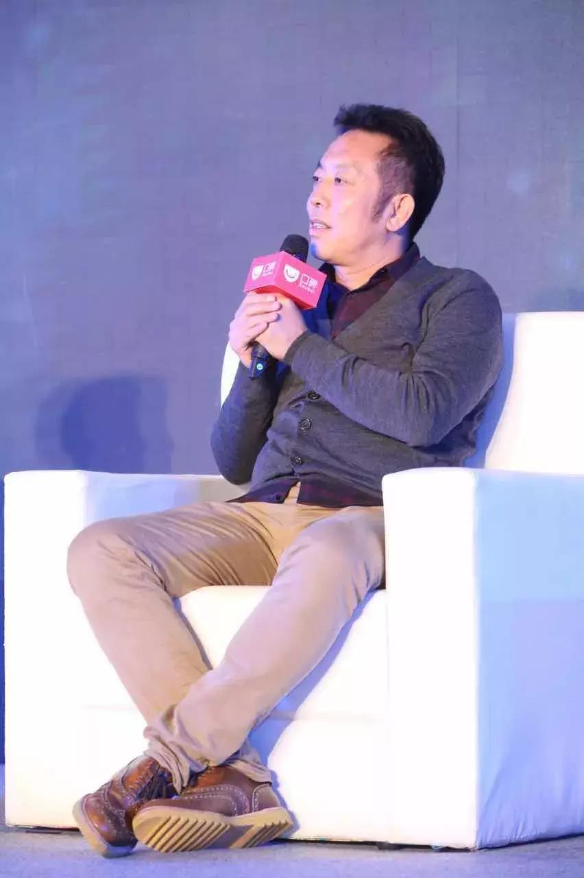 “清华、北大，不如胆子大”西贝贾老板这一代人，是真正赶上了92年南巡讲话后，中国