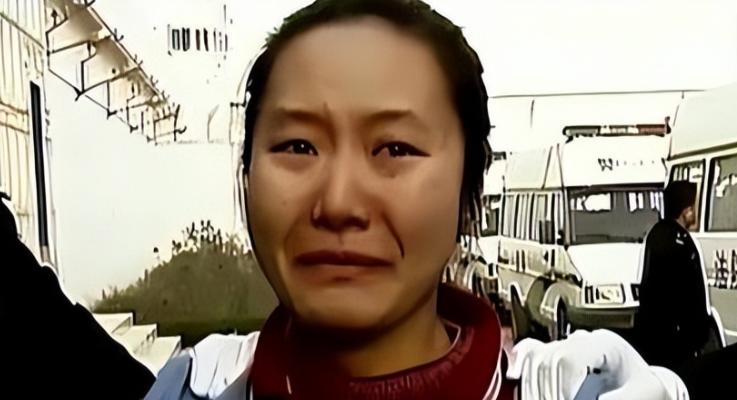 临刑前崩溃大哭！郑州22岁护士遭上司性侵长期胁迫，联手少年男友杀人双双判死，得知