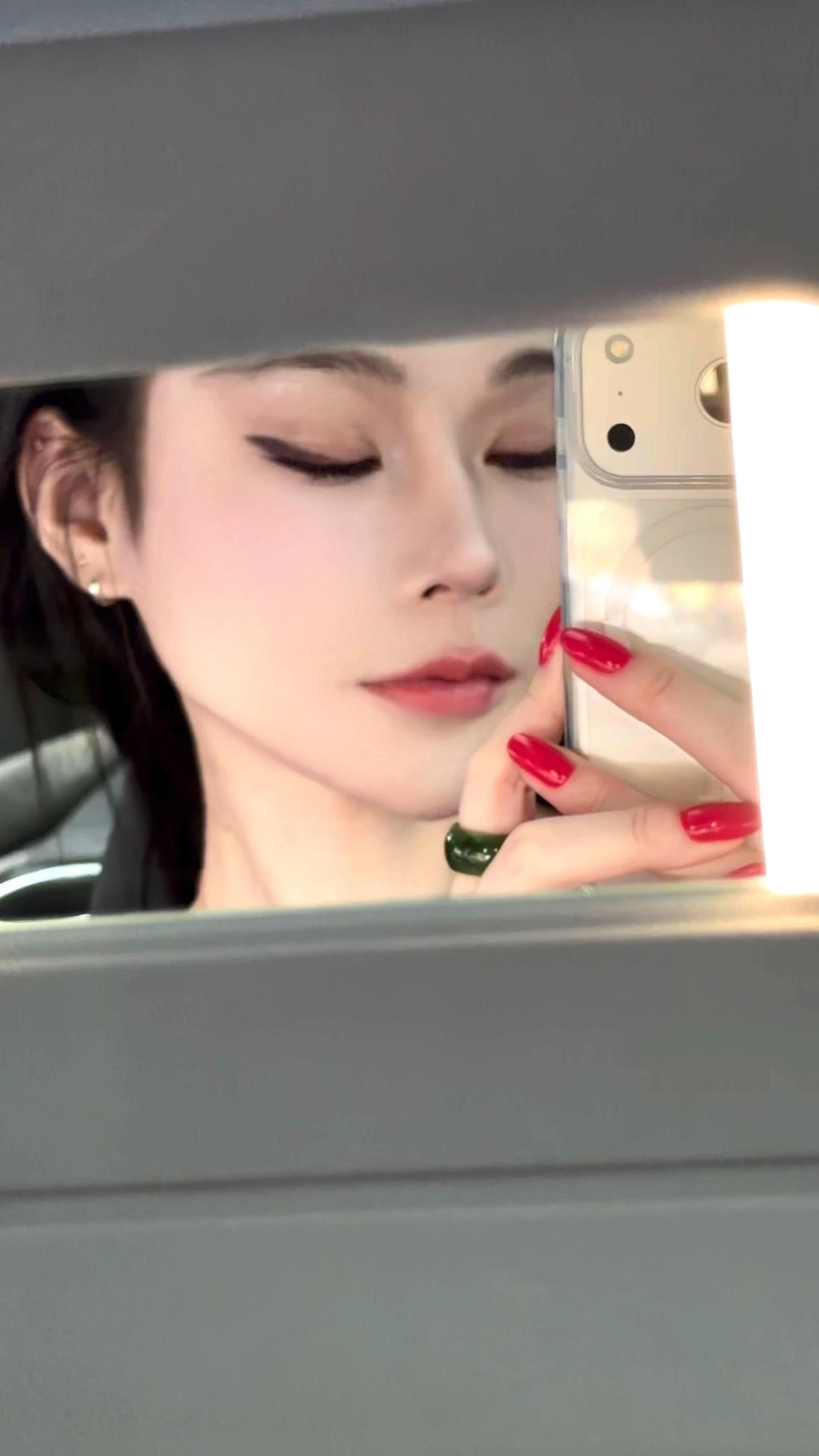 看我不爽 就把我看到爽