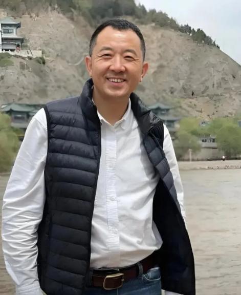 在中国，一个县委书记最风光的时候能达到哪种程度？反腐书记陈行甲，在纪委会上直言不
