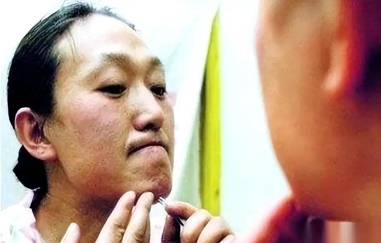 [中国赞]就那颗白色的小药片，教练说是“营养品”。她信了，一吃就是六年。代价是，