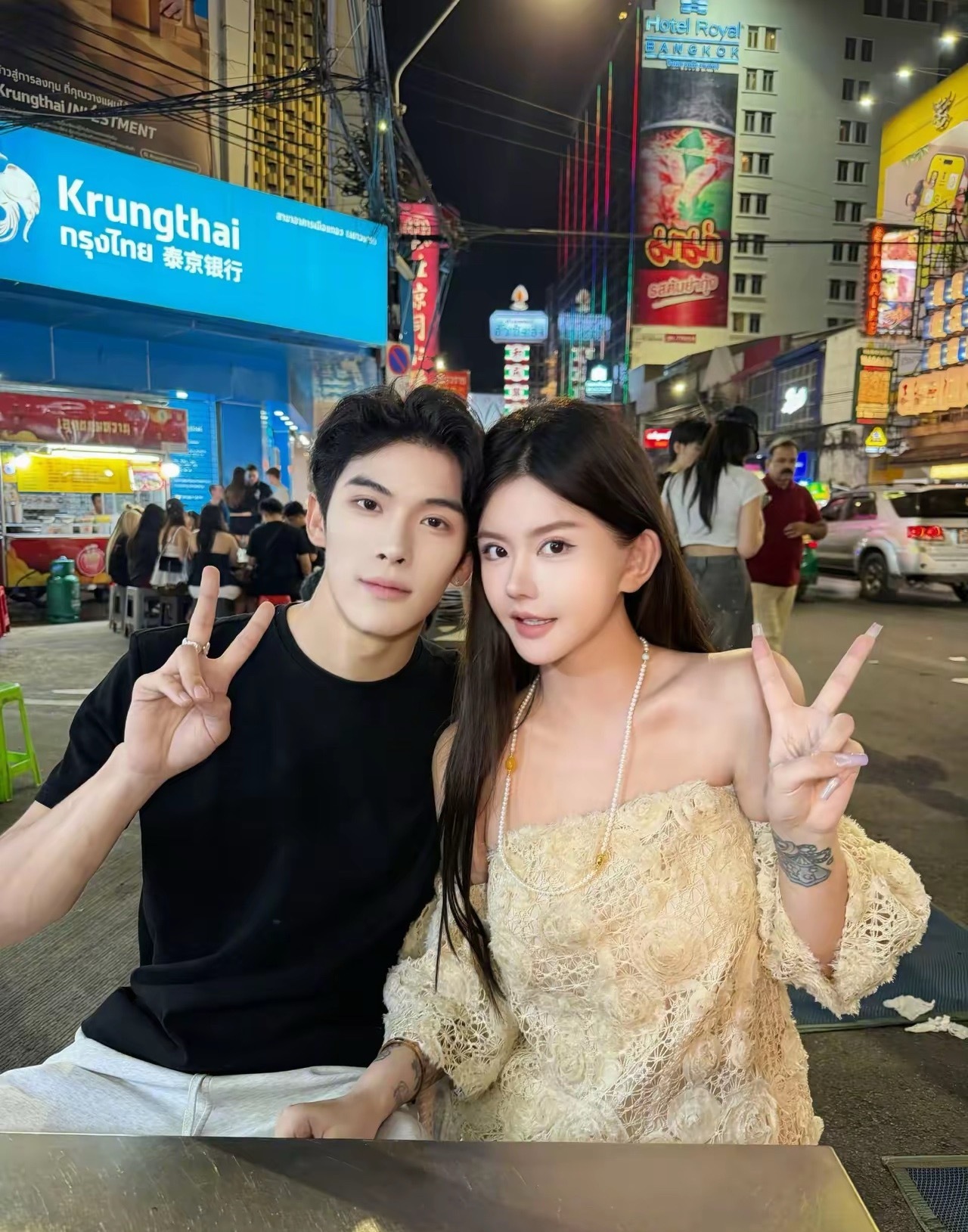 韩安冉和宋浩然又说复合了，之前还说离婚，又说分财产，现在说复合！我怀疑是炒作，国