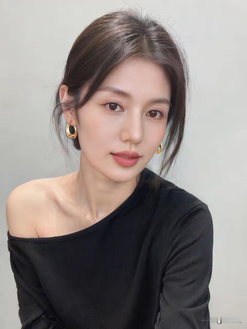 人与人之间最珍贵的东西是什么?真诚是基石，虚假的关系无法长久。
