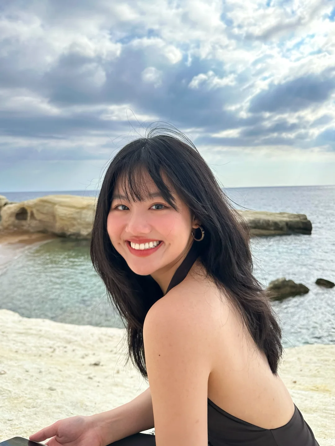 女生们~练背真的能改善垮脸