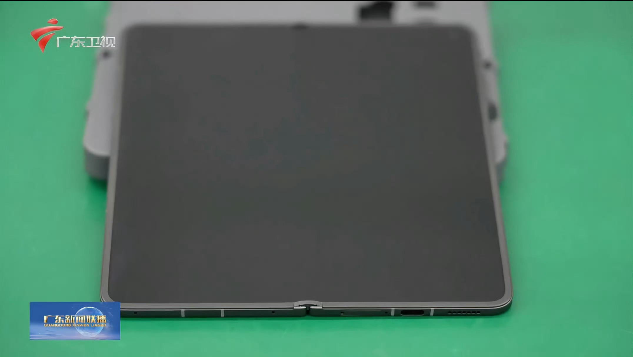 OPPO Find N6丹霞四摄，视觉无痕，Ai手写笔，生态强兼，PC模式，增强