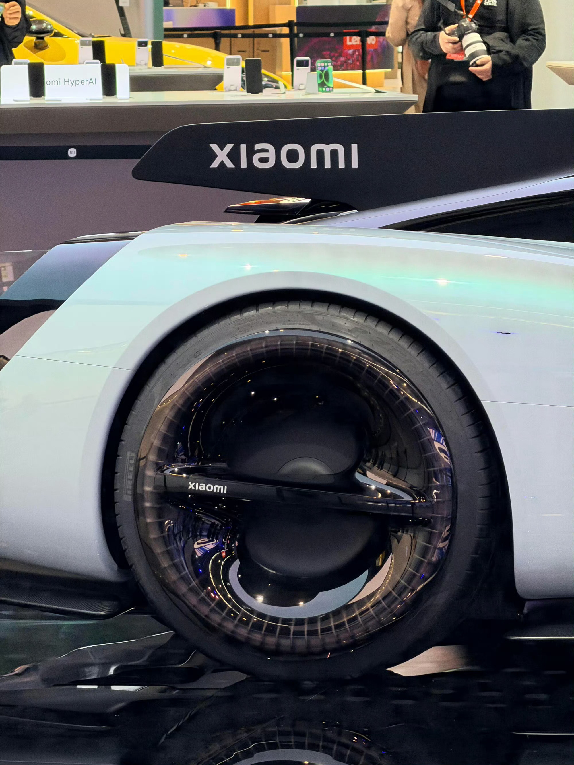 小米Vision GT 概念超跑，大家觉得颜值怎么样？小米超跑线下实车曝光