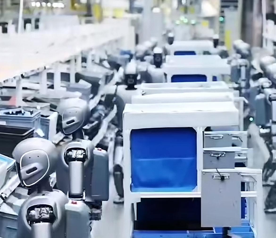 用AI代替员工的快开不起工资了上班说不招人工，卖品说人工最贵………马克思早就说过